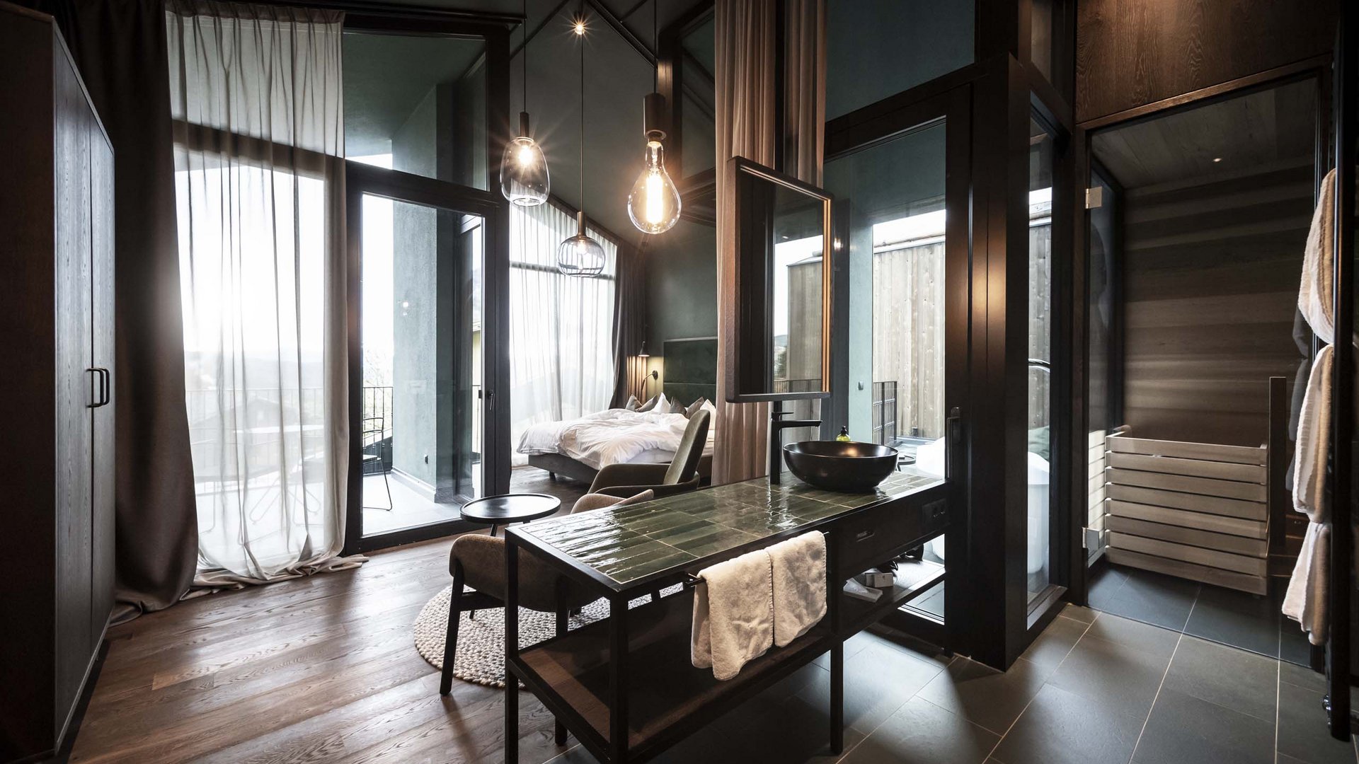FLORIS Green Suites FLORIS Green Suites